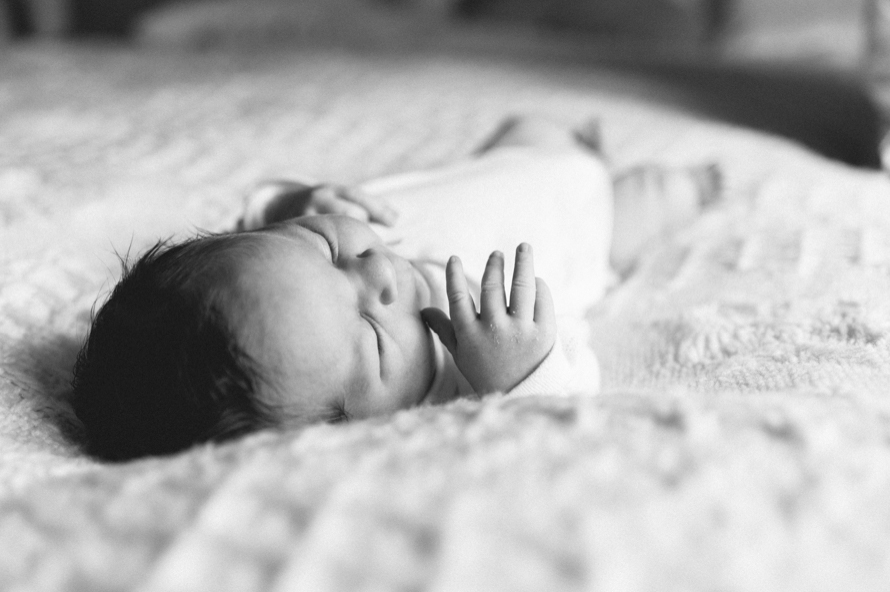 Homestory Newborn Familienfotos Babyfotos Lebensreportage 20