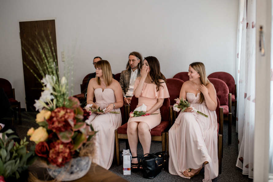 Urban Wedding Civil Wedding Nuernberg Standesamt Stadthochzeit Spiegelhof Fotografie 19