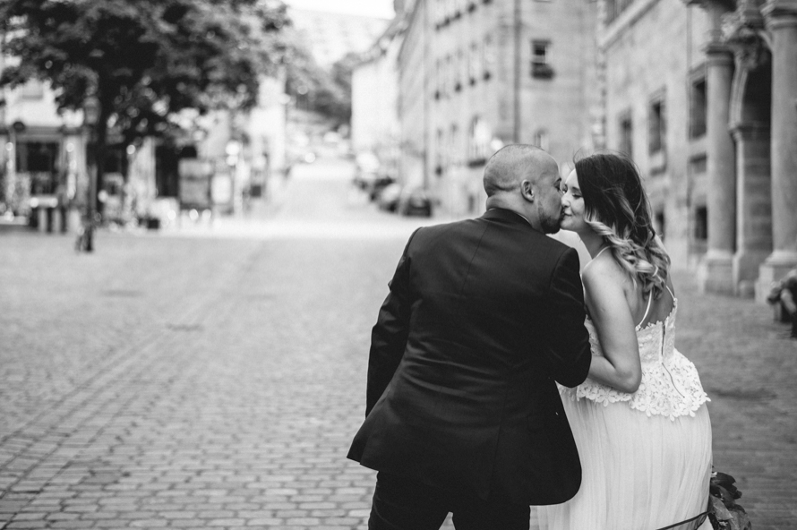 Urban Wedding Civil Wedding Nuernberg Standesamt Stadthochzeit Spiegelhof Fotografie 36