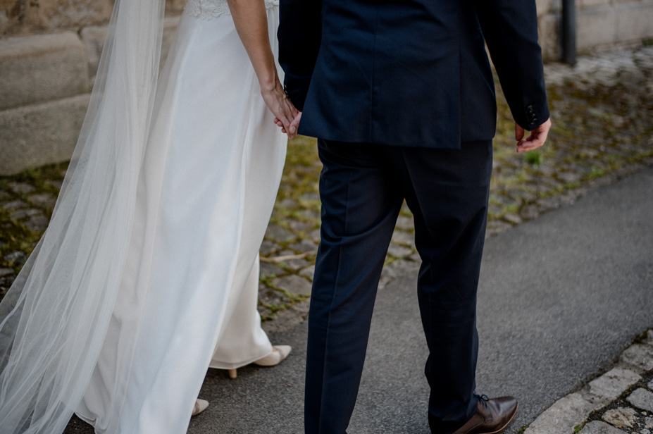 Sommerhochzeit Wuerzburg Schweinfurth Scheunenhochzeit Ginbar Hochzeitsfotograf Ansbach 19