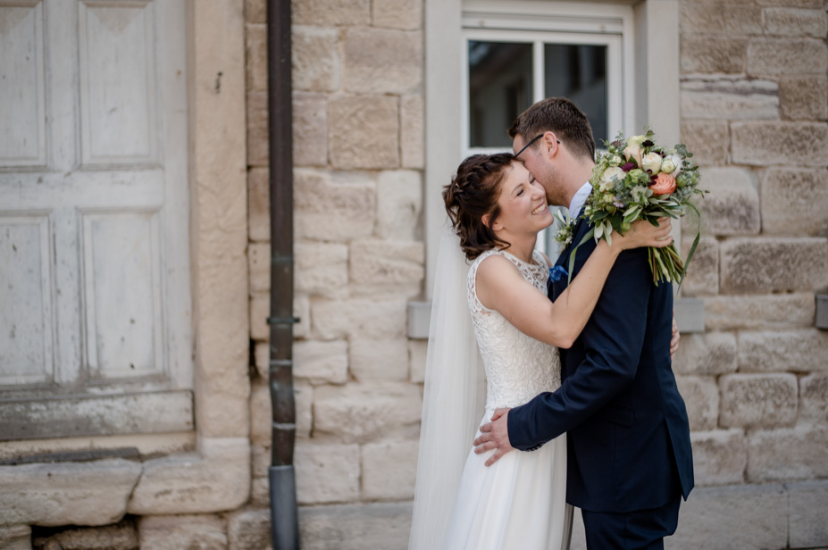 Sommerhochzeit Wuerzburg Schweinfurth Scheunenhochzeit Ginbar Hochzeitsfotograf Ansbach 23