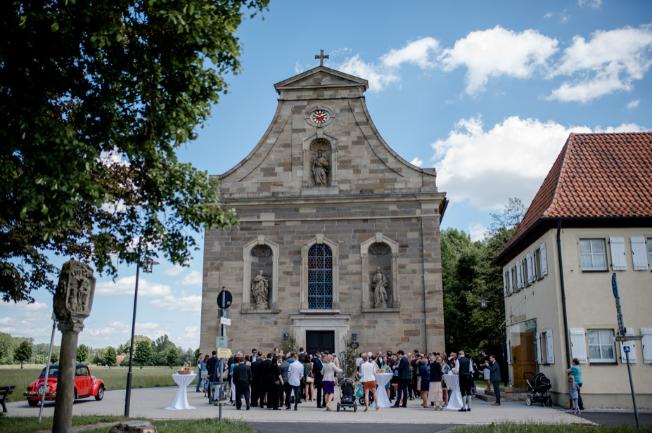 Sommerhochzeit Wuerzburg Schweinfurth Scheunenhochzeit Ginbar Hochzeitsfotograf Ansbach 43