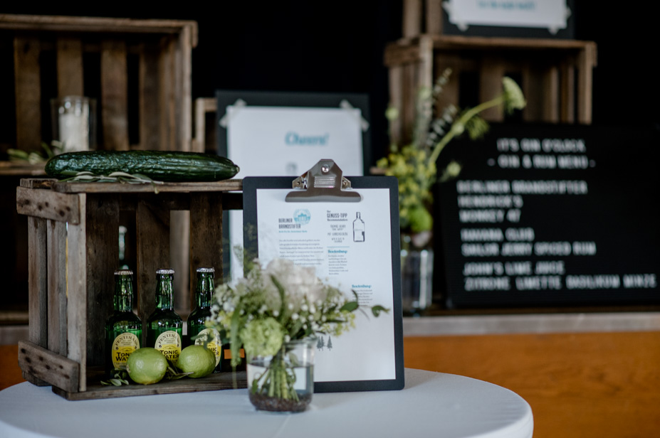 Sommerhochzeit Wuerzburg Schweinfurth Scheunenhochzeit Ginbar Hochzeitsfotograf Ansbach 50