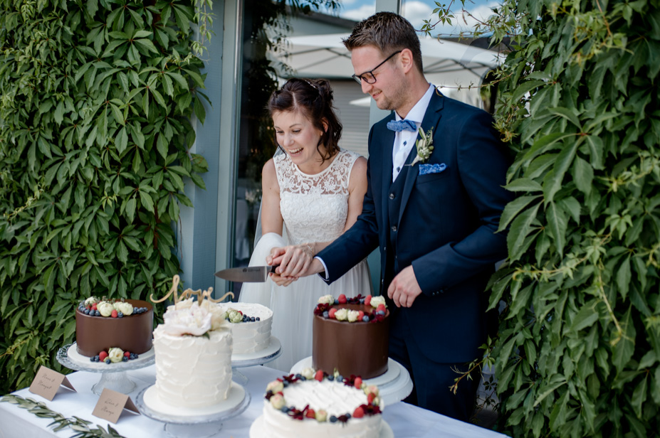 Sommerhochzeit Wuerzburg Schweinfurth Scheunenhochzeit Ginbar Hochzeitsfotograf Ansbach 56