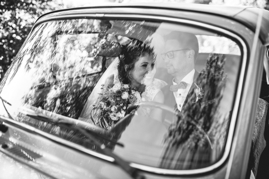 Sommerhochzeit Wuerzburg Schweinfurth Scheunenhochzeit Ginbar Hochzeitsfotograf Ansbach 66