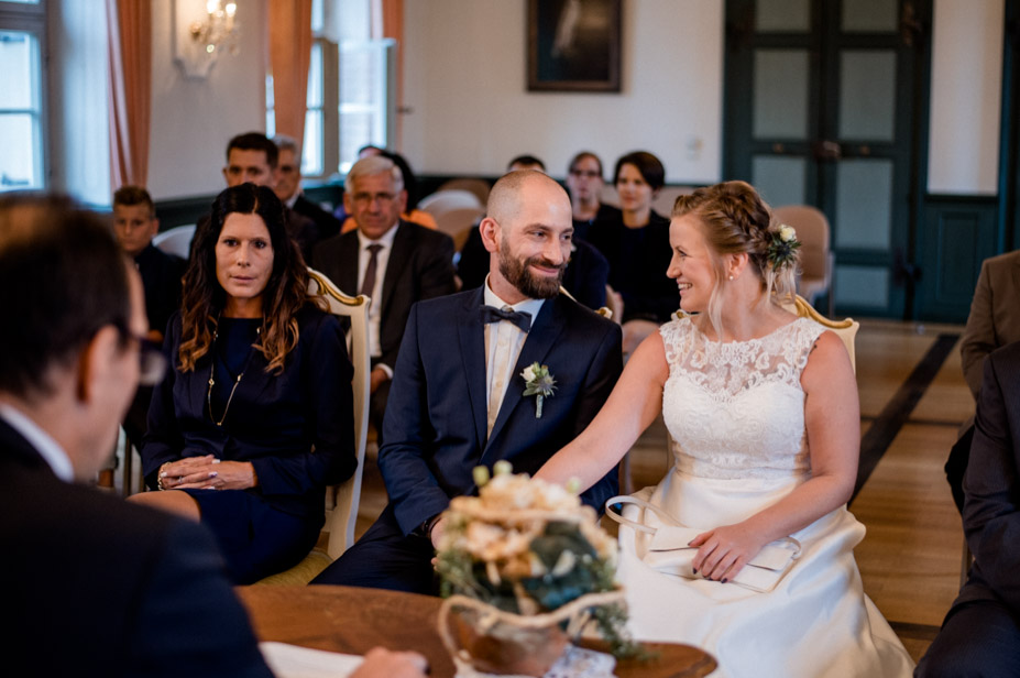 Moderne Industrial Hochzeit Grunge Wedding After Wedding Shoot Spiegelhof Fotografie Ansbach Blumenthal 27