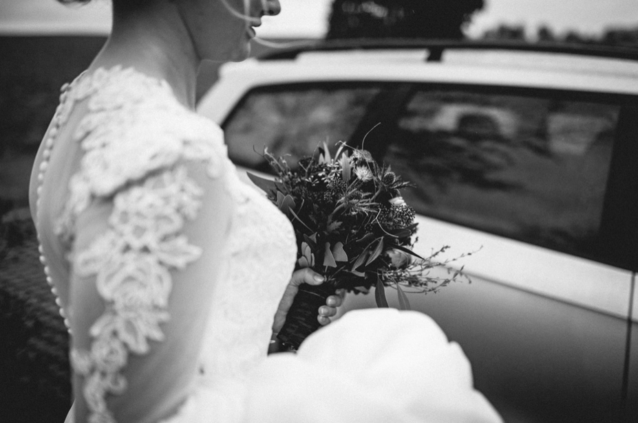 Hochzeitsfotos Gut Ludwigsruhe Jagstmuehle Vintagewedding Barnwedding Winterhochzeit Freie Trauung Bonheger Hochzeitsfotos Spiegelhof Fotografie 08
