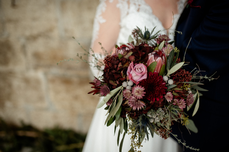 Hochzeitsfotos Gut Ludwigsruhe Jagstmuehle Vintagewedding Barnwedding Winterhochzeit Freie Trauung Bonheger Hochzeitsfotos Spiegelhof Fotografie 13