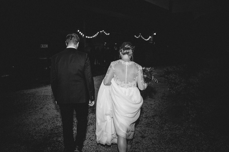 Hochzeitsfotos Gut Ludwigsruhe Jagstmuehle Vintagewedding Barnwedding Winterhochzeit Freie Trauung Bonheger Hochzeitsfotos Spiegelhof Fotografie 39