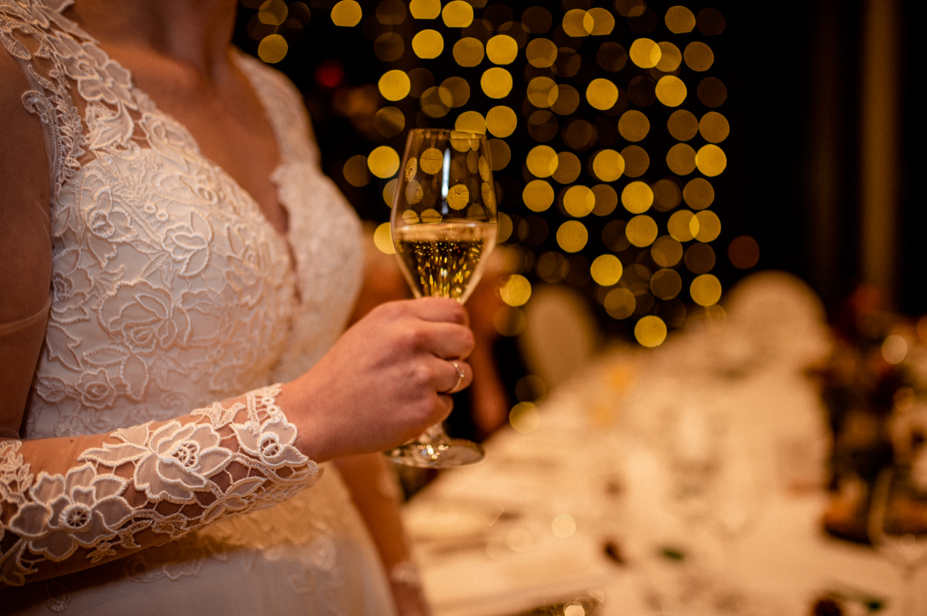 Hochzeitsfotos Gut Ludwigsruhe Jagstmuehle Vintagewedding Barnwedding Winterhochzeit Freie Trauung Bonheger Hochzeitsfotos Spiegelhof Fotografie 47