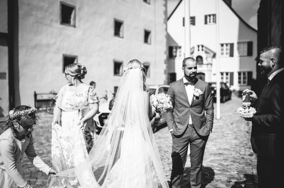 Spaetsommer Hochzeitsfotos Pflugsmuehle Heammerleinsmuehle Vintagewedding Ansbach Hochzeitsfotos Scheunenhochzeit Spiegelhof Fotografie 19
