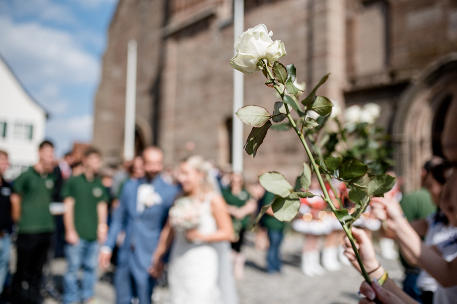Spaetsommer Hochzeitsfotos Pflugsmuehle Heammerleinsmuehle Vintagewedding Ansbach Hochzeitsfotos Scheunenhochzeit Spiegelhof Fotografie 31