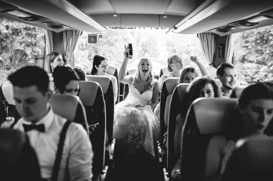 Spaetsommer Hochzeitsfotos Pflugsmuehle Heammerleinsmuehle Vintagewedding Ansbach Hochzeitsfotos Scheunenhochzeit Spiegelhof Fotografie 50
