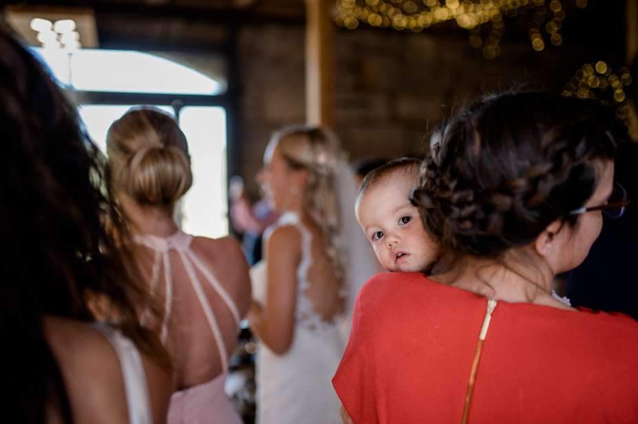 Spaetsommer Hochzeitsfotos Pflugsmuehle Heammerleinsmuehle Vintagewedding Ansbach Hochzeitsfotos Scheunenhochzeit Spiegelhof Fotografie 54