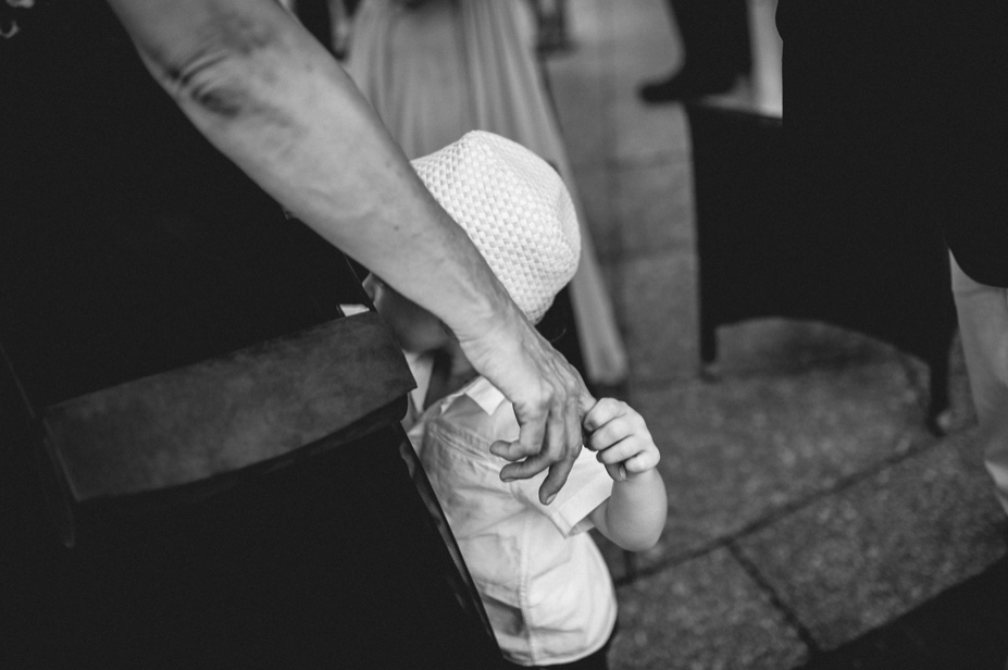 Freie Trauung Am See Brombachsee Hochzeitsfotograf Vintagewedding Destination Wedding Sommerhochzeit Hochzeitsfotos Im Regen Spiegelhof Fotografie 15