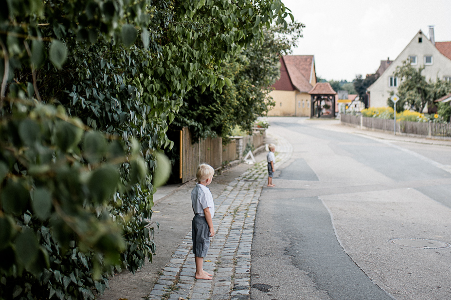 Hochzeitsfotos Ansbach Colmberg Vintagewedding Barnwedding Scheunenhochzeit Diy Hochzeitsfotos Spiegelhof Fotografie 49