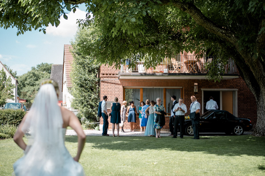 Hochzeitsreportage Nuernberg Gwaechshaus Hochzeitsfotos Zitronendeko Sommerhochzeit 20