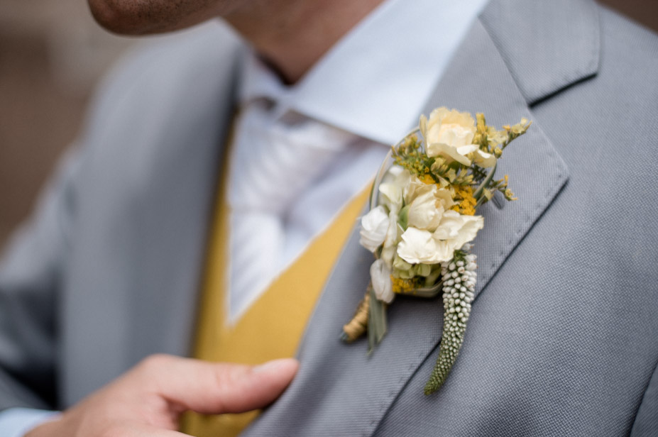 Hochzeitsreportage Nuernberg Gwaechshaus Hochzeitsfotos Zitronendeko Sommerhochzeit 60