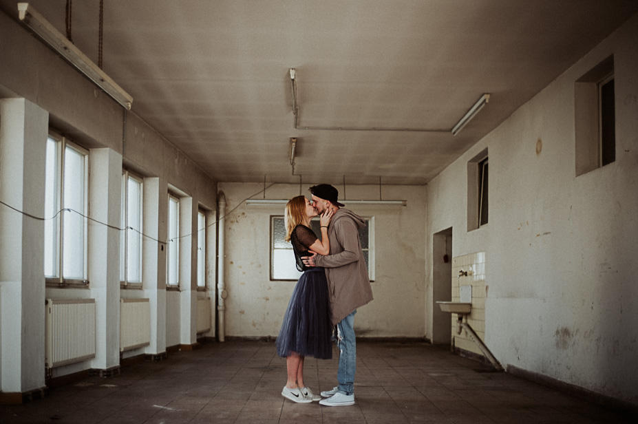 Coupleshoot Paarportraits Tattoocouple Loftshooting Spiegelhof Fotografie Beloved Stories 02