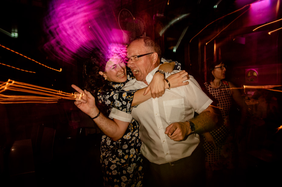 Sommerhochzeit Dorfmuehle Lehrberg Hochzeitsfotos Ansbach Toskanahochzeit Hochzeitsfotograf Hochzeitsreportage 097