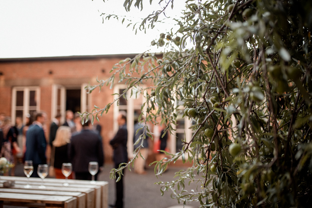 Hochzeitsreportage Aufgetischt Nuernberg Hochzeitsfotos Industrial Wedding Ansbach Spieglhof Fotografie 70