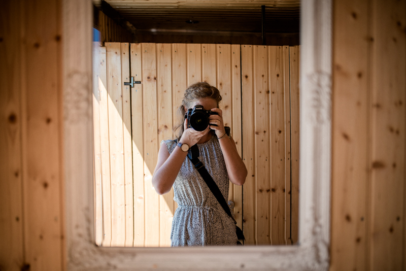 Spiegelhof Fotografie Hochzeitsfotos Brautpaarselfie Ansbach 0004